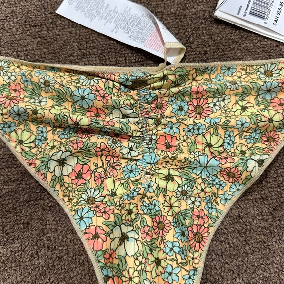 RIP CURL BIKINI SET - Picture 12 of 13